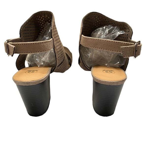 Route 66 Open Toe Tan Man Man Made Suede Sandals Sz 8 - Picture 8 of 9